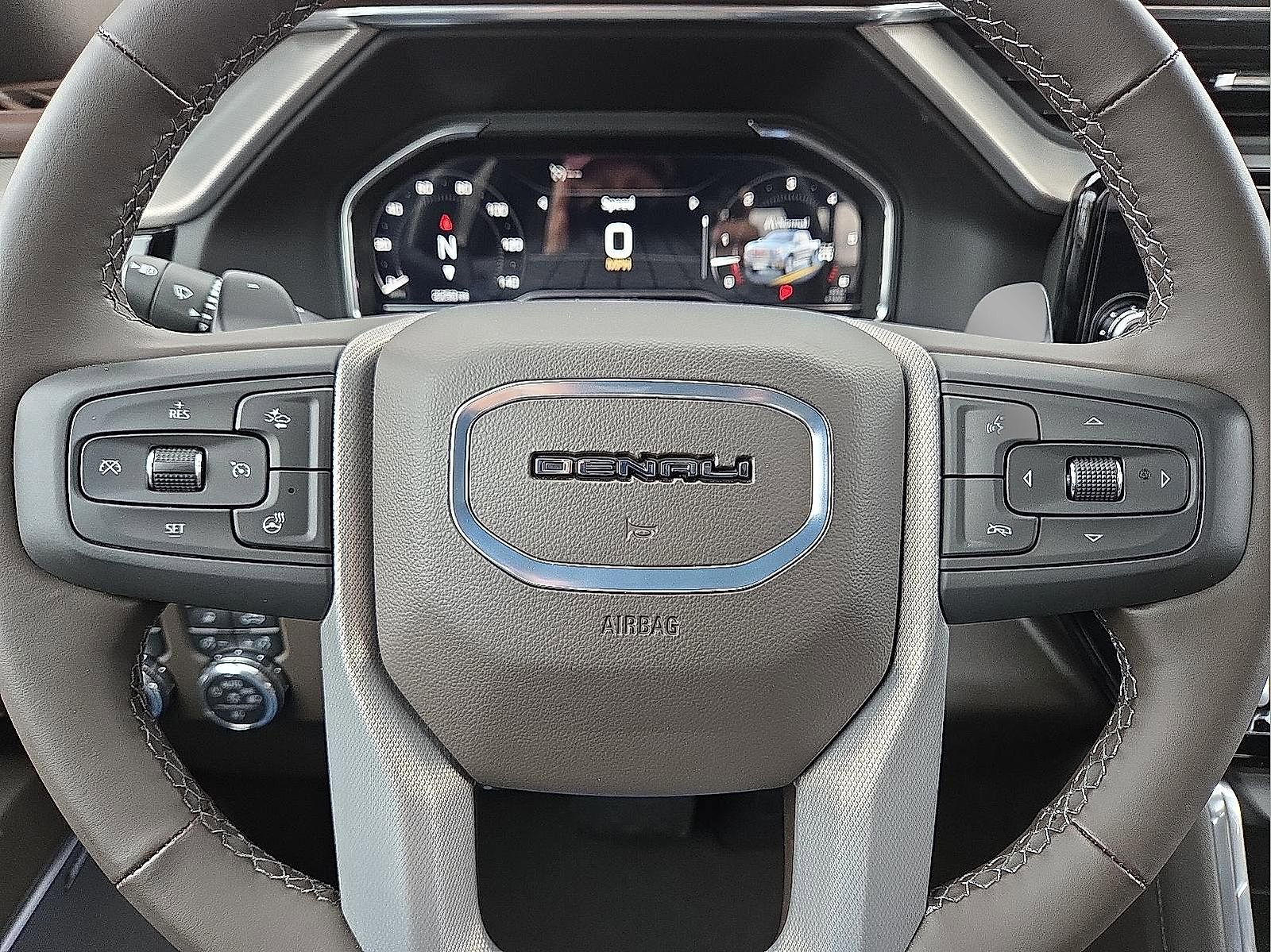 Used 2025 GMC Sierra 1500 Denali w/ Denali Reserve Package image 24