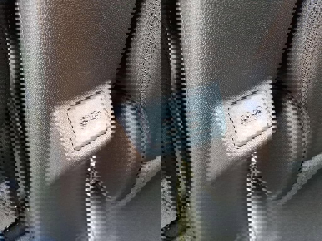 New 2027 Chevrolet Bolt RS w/ Technology Package image 12