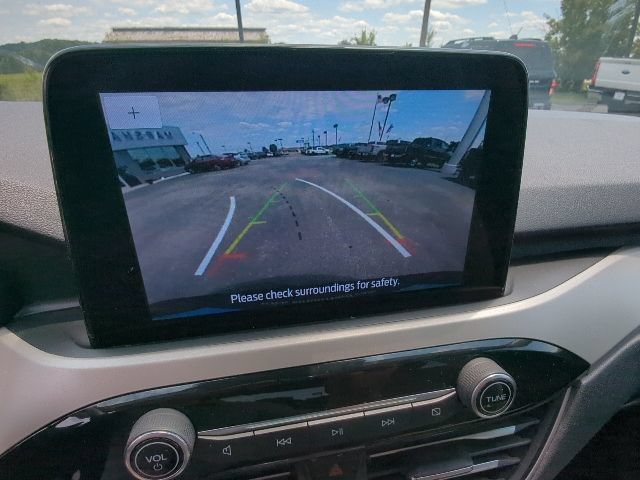 Used 2020 Ford Escape SE FWD image 20