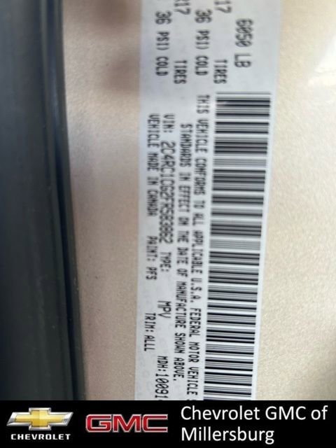 Used 2015 Chrysler Town & Country Touring-L w/ Driver Convenience Group image 35