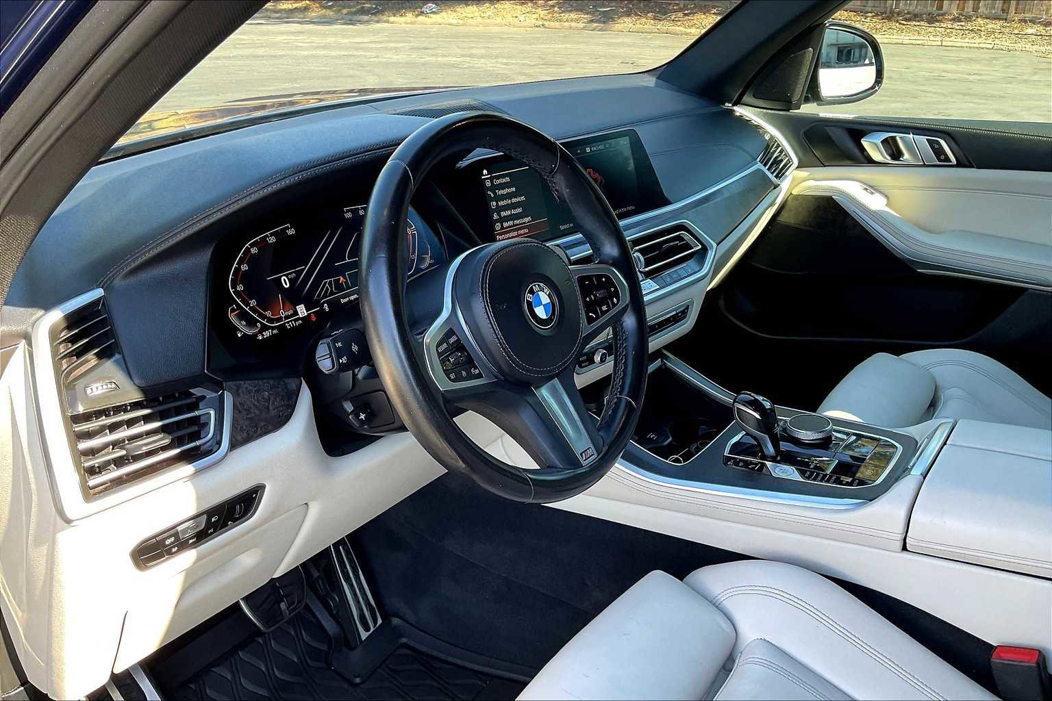 Used 2022 BMW X5 xDrive40i w/ M Sport Package image 17