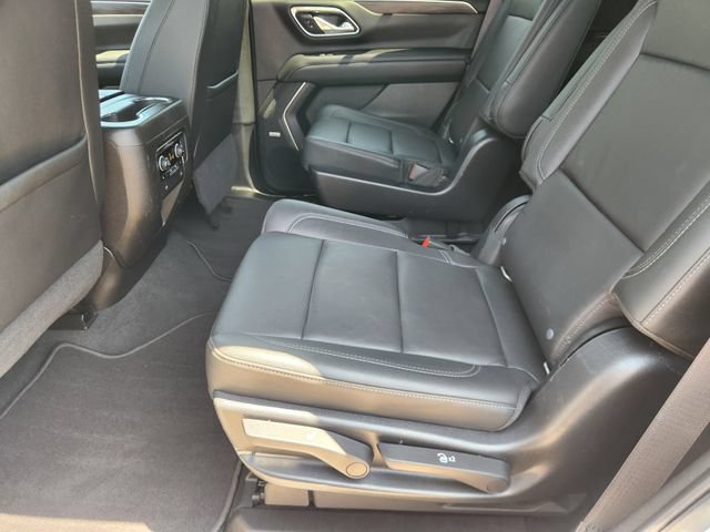 Used 2021 Chevrolet Tahoe LT w/ Luxury Package RWD image 30