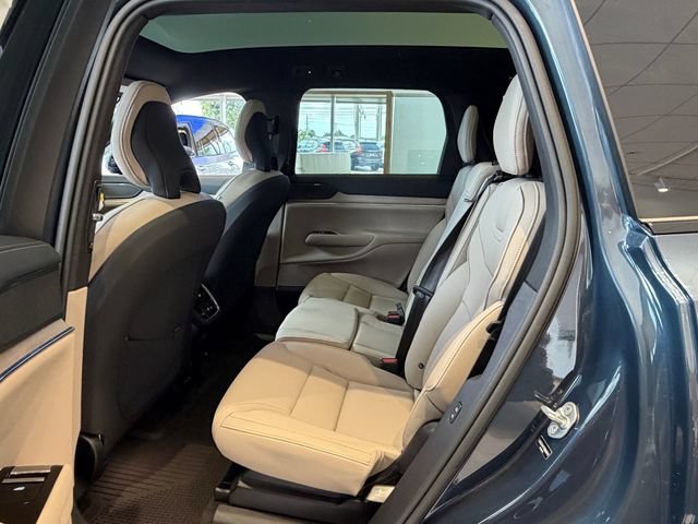 New 2026 Volvo EX90 Plus RWD image 14