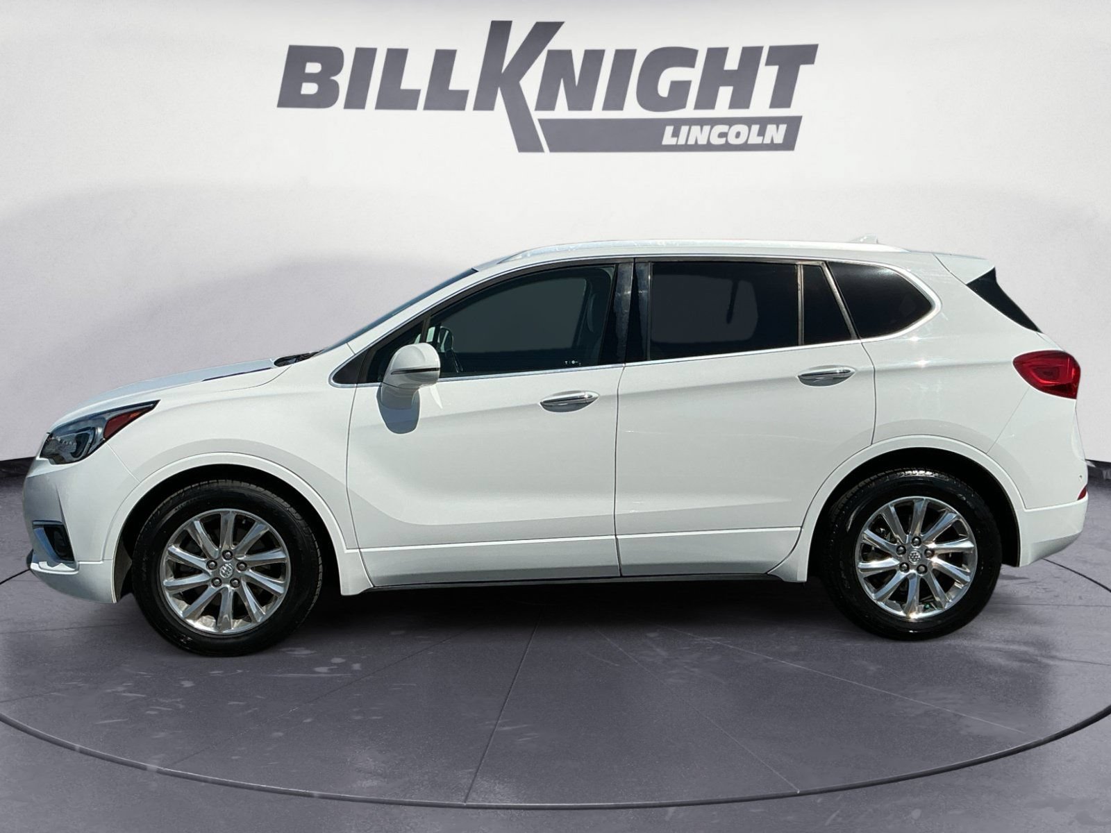 Used 2019 Buick Envision Essence FWD image 3
