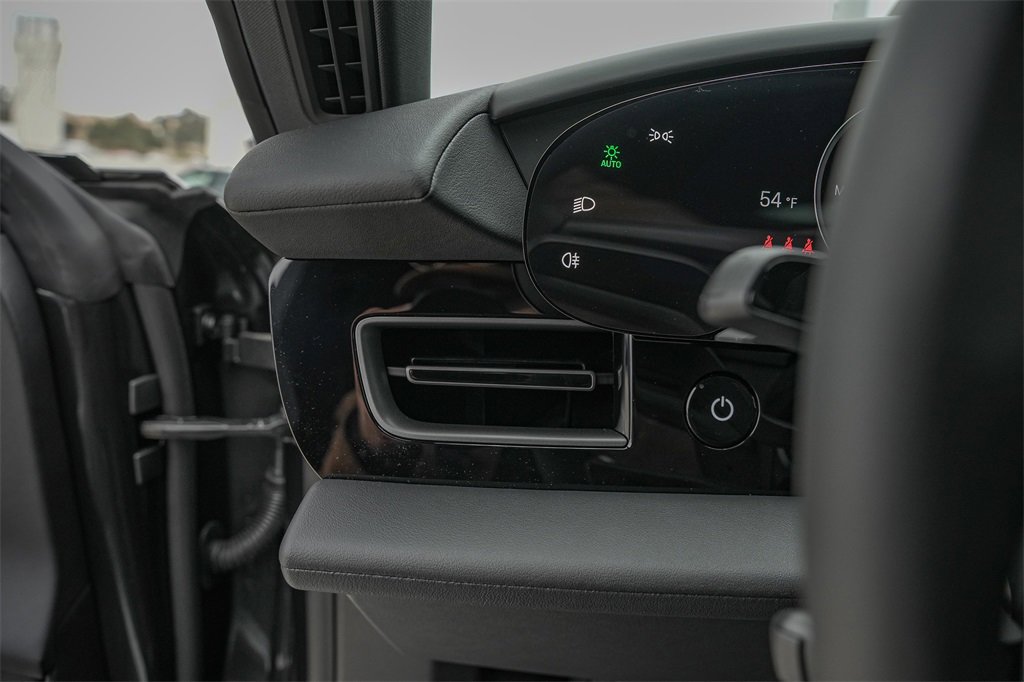 Used 2025 Porsche Taycan 4S image 17