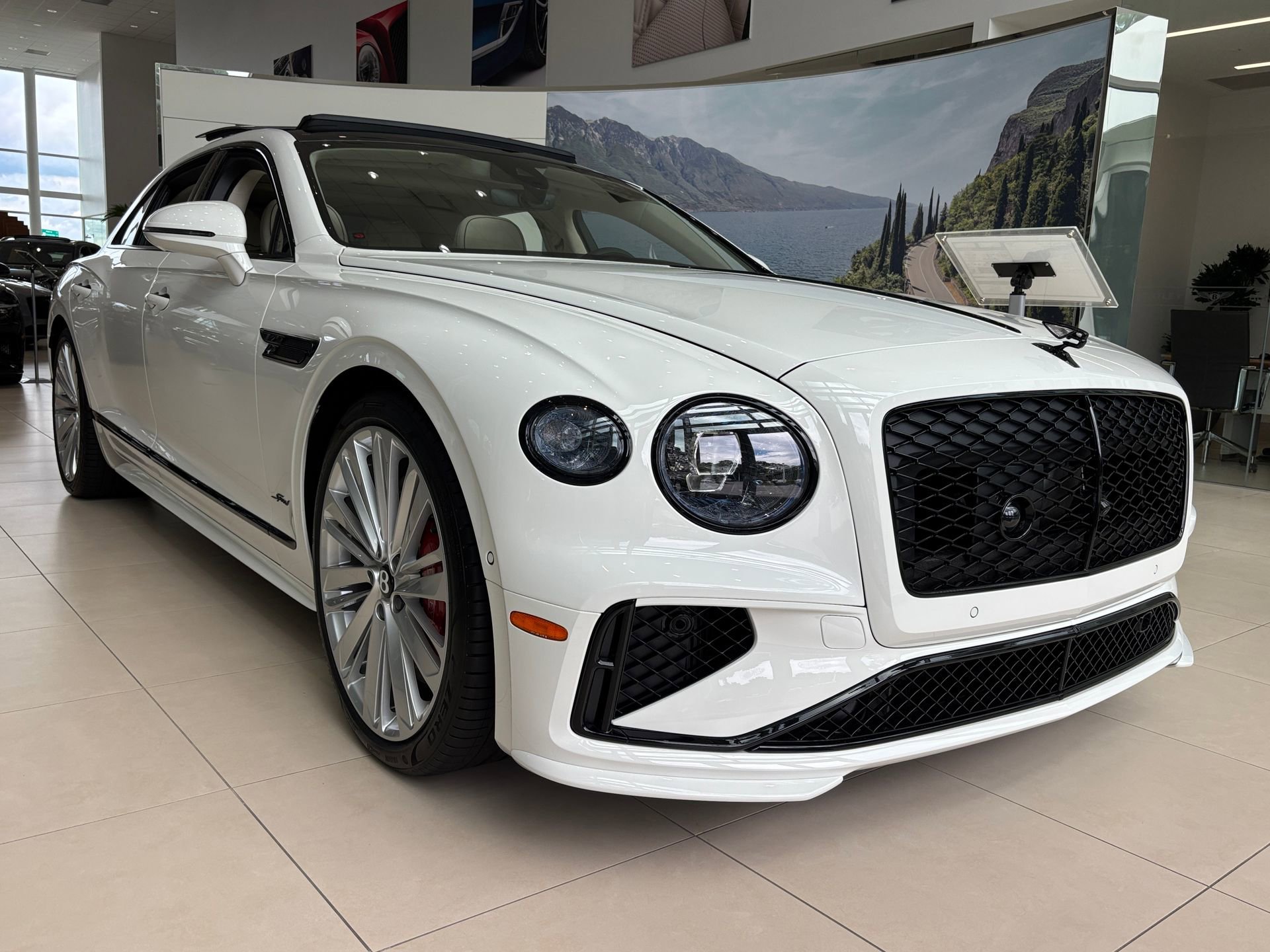 New 2025 Bentley Flying Spur Plug-In Hybrid