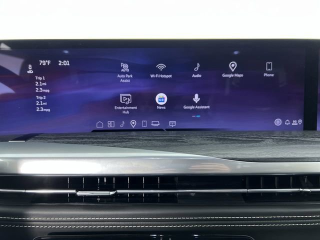 Certified 2025 Cadillac Escalade ESV Sport Platinum image 12