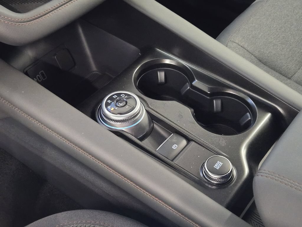 New 2026 Ford Explorer Active RWD image 21
