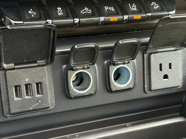 Used 2015 GMC Sierra 1500 SLT w/ SLT Crew Cab Value Package image 20