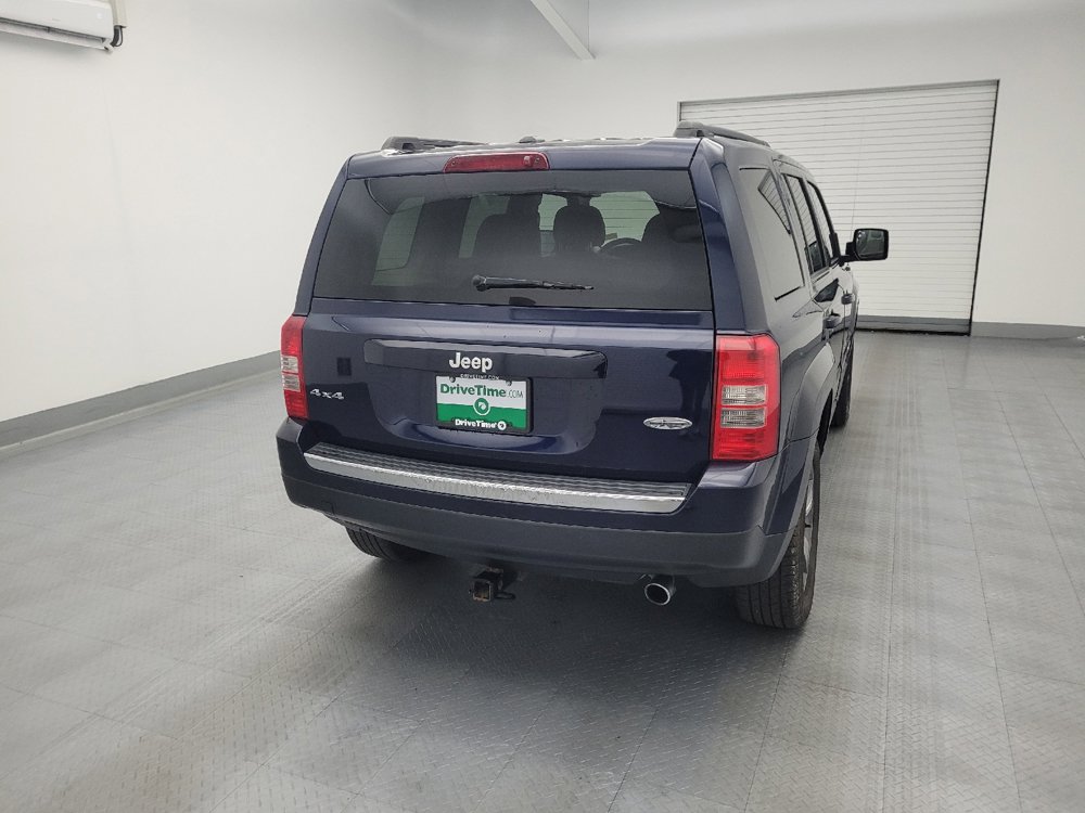 Used 2017 Jeep Patriot High Altitude AWD/4WD image 7