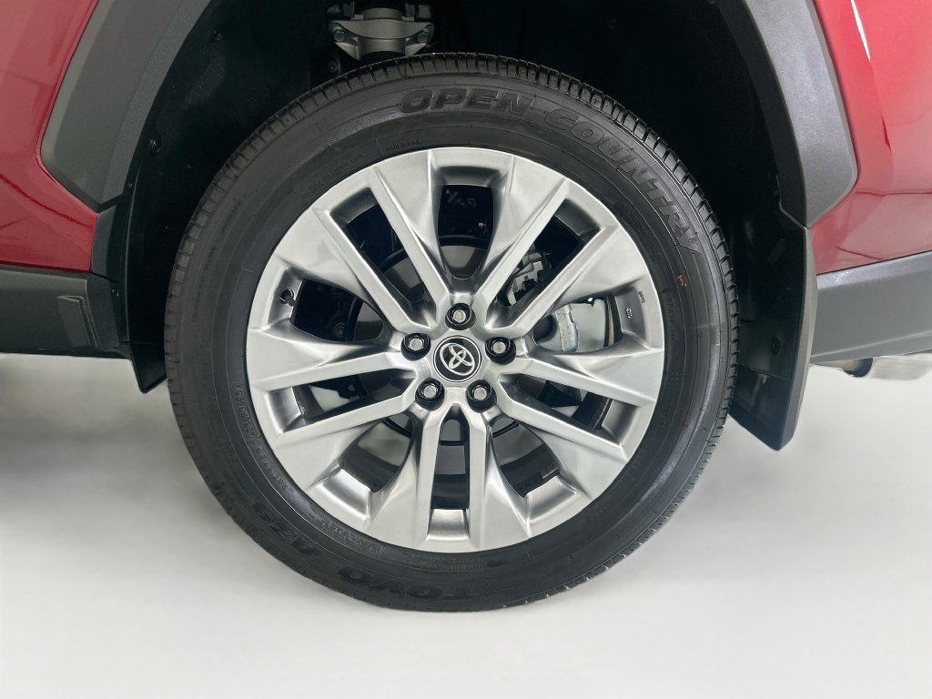 Used 2025 Toyota RAV4 Limited w/ Advanced Technology Package FWD image 30
