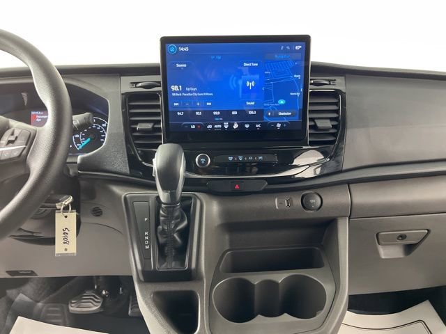 Used 2024 Ford Transit 350 XLT image 25