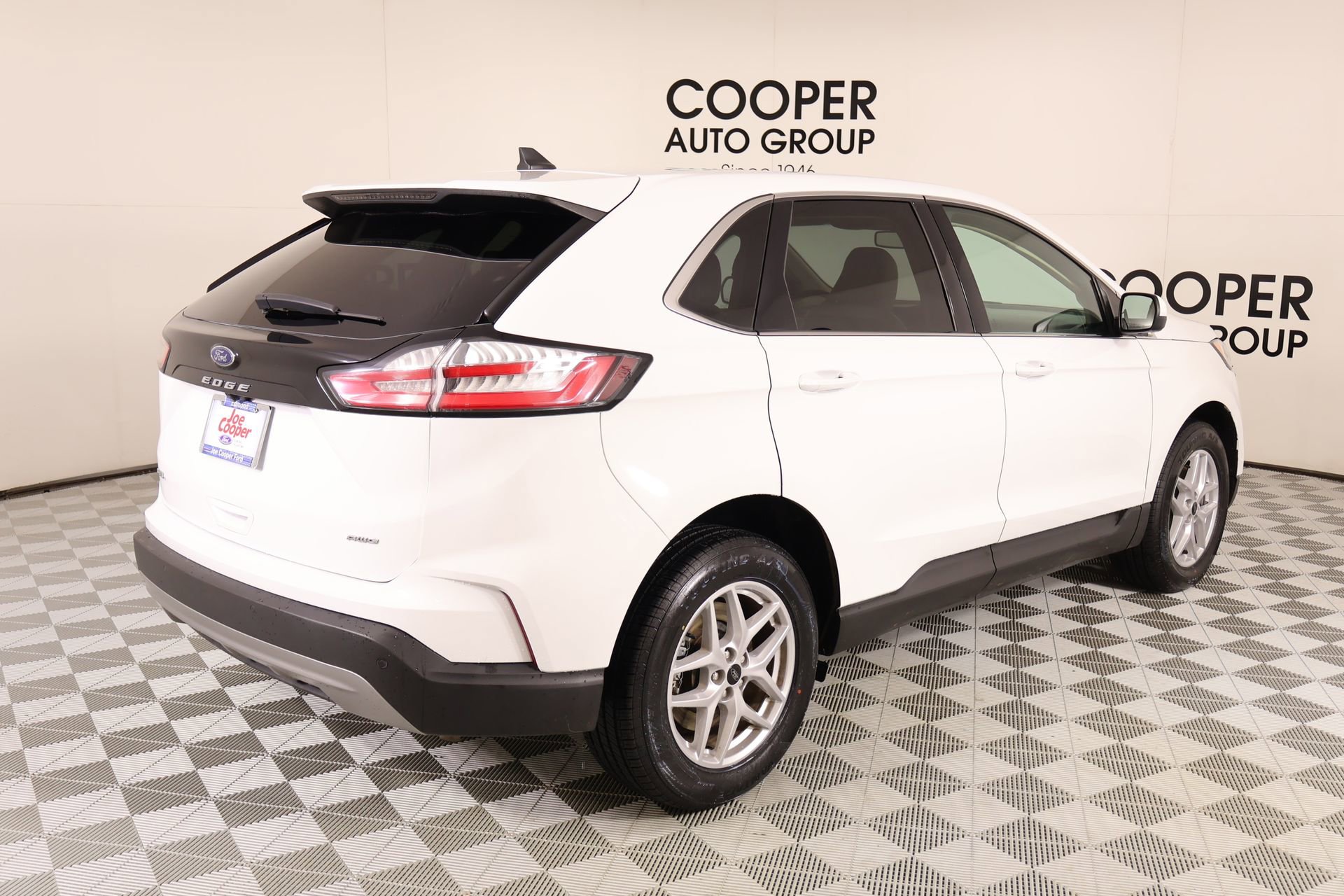 Used 2024 Ford Edge SEL AWD/4WD image 20