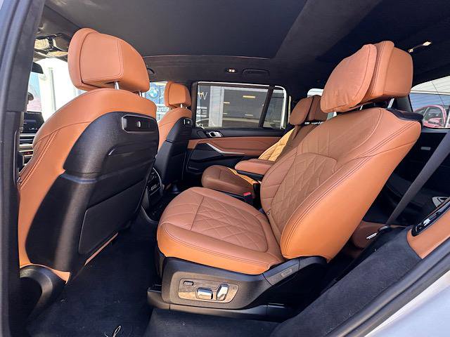 Certified 2024 BMW X7 xDrive40i w/ Executive Package image 16