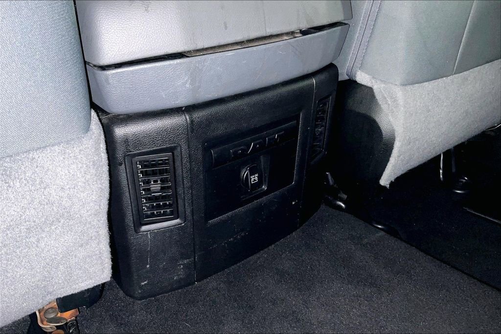 Used 2018 RAM 1500 Big Horn image 33