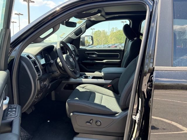 New 2026 RAM 1500 Big Horn AWD/4WD image 15