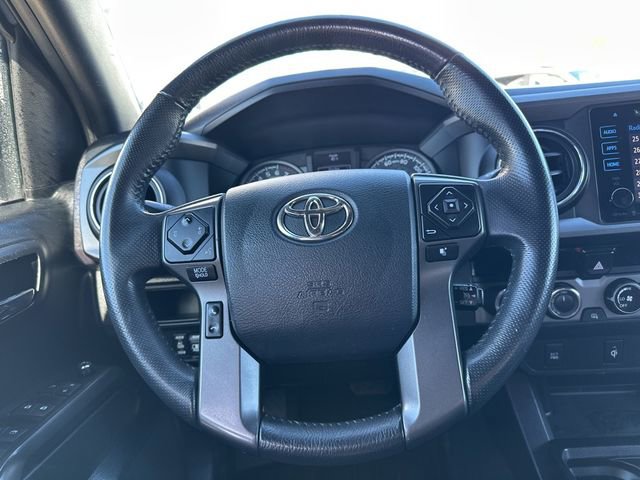 Used 2017 Toyota Tacoma TRD Off-Road w/ Tow Package (A/T) image 22