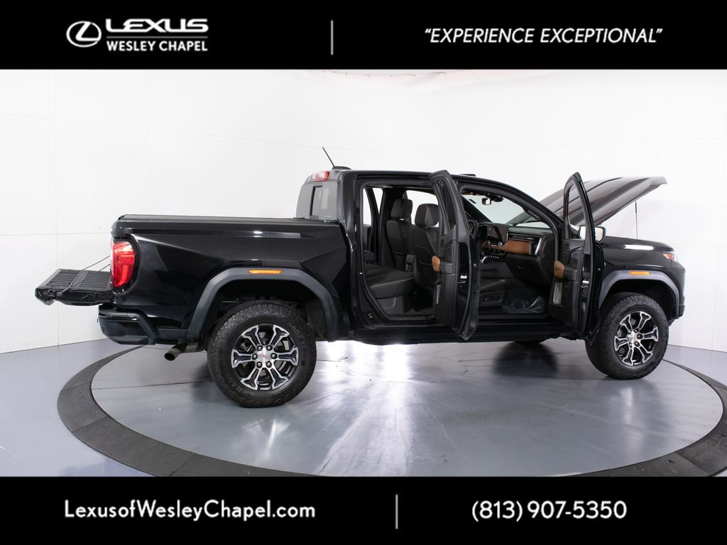 Used 2024 GMC Canyon AT4 w/ AT4 Premium Package AWD/4WD image 11