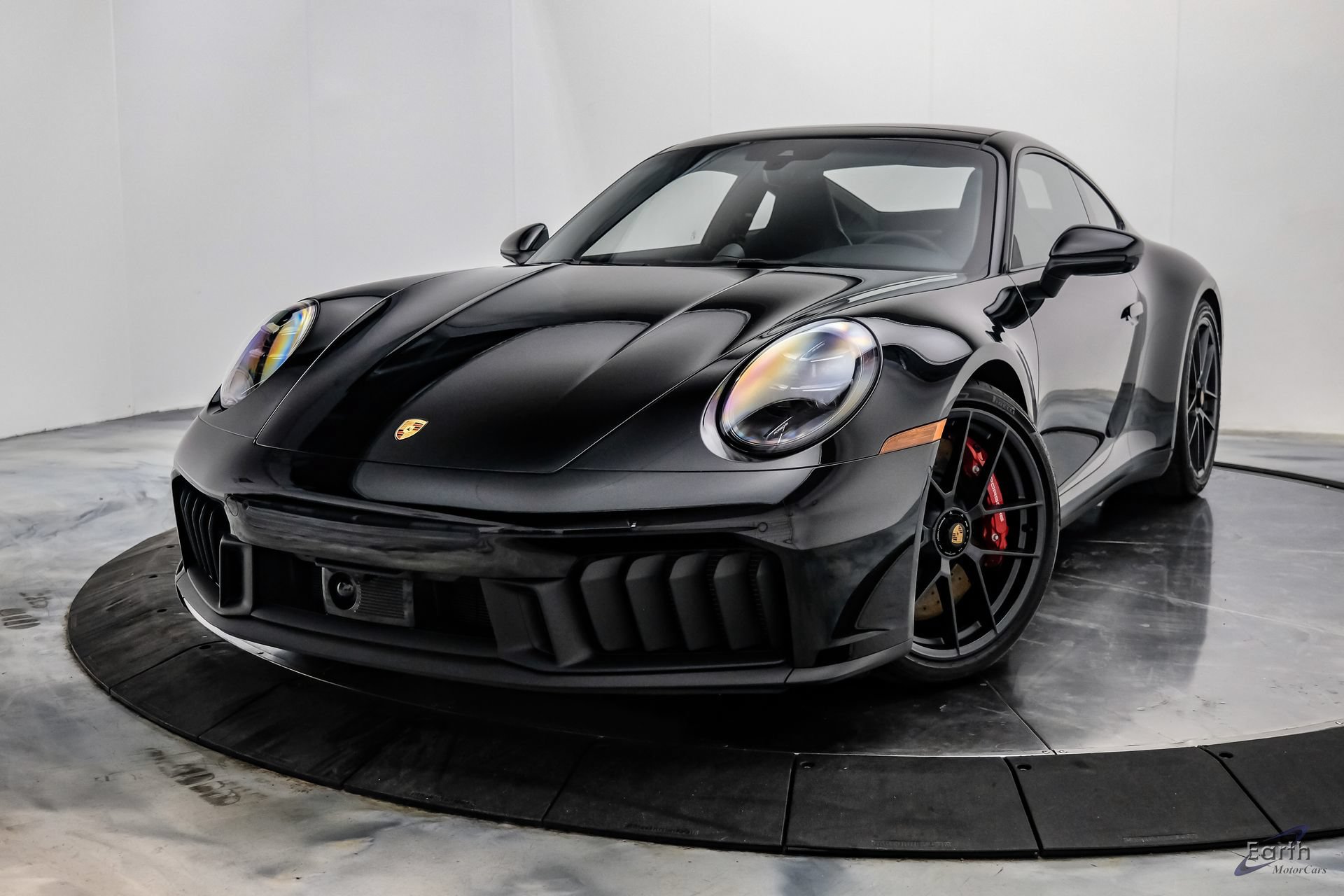 Used 2026 Porsche 911 Carrera 4 GTS AWD/4WD image 5
