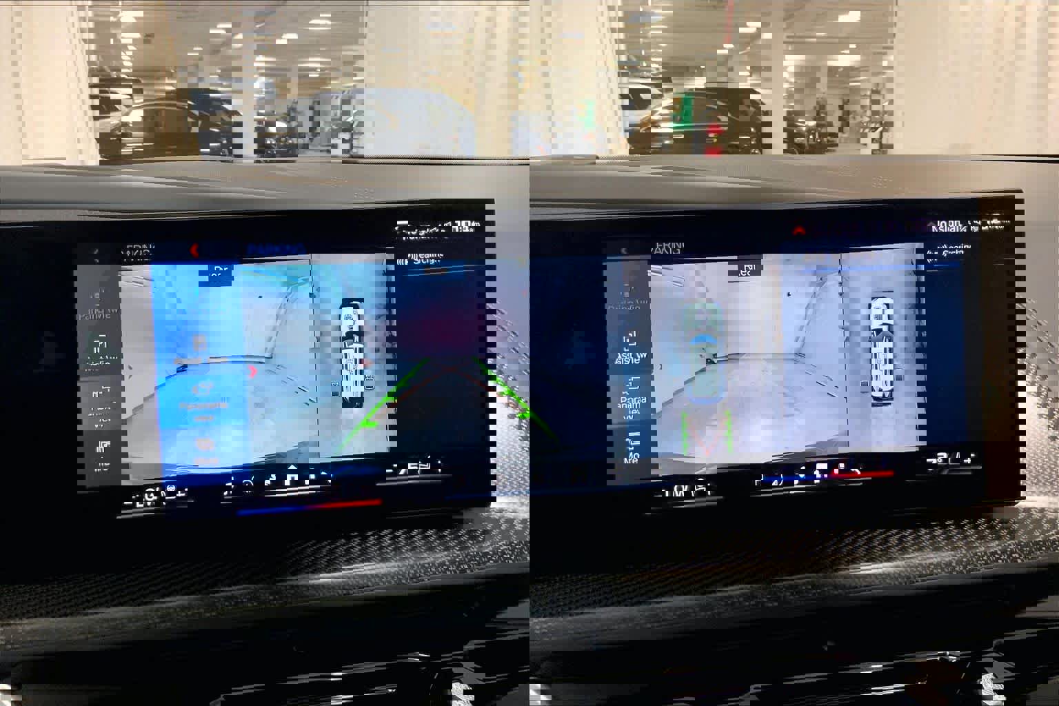 Used 2025 BMW XM image 26