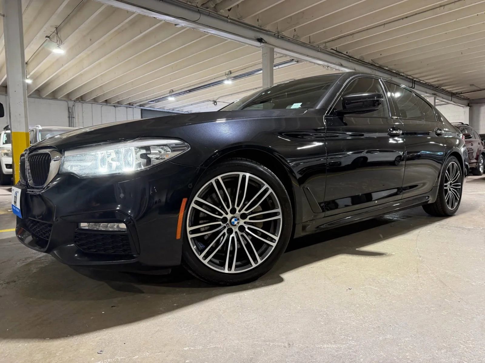 Used 2018 BMW 540i xDrive AWD/4WD image 2