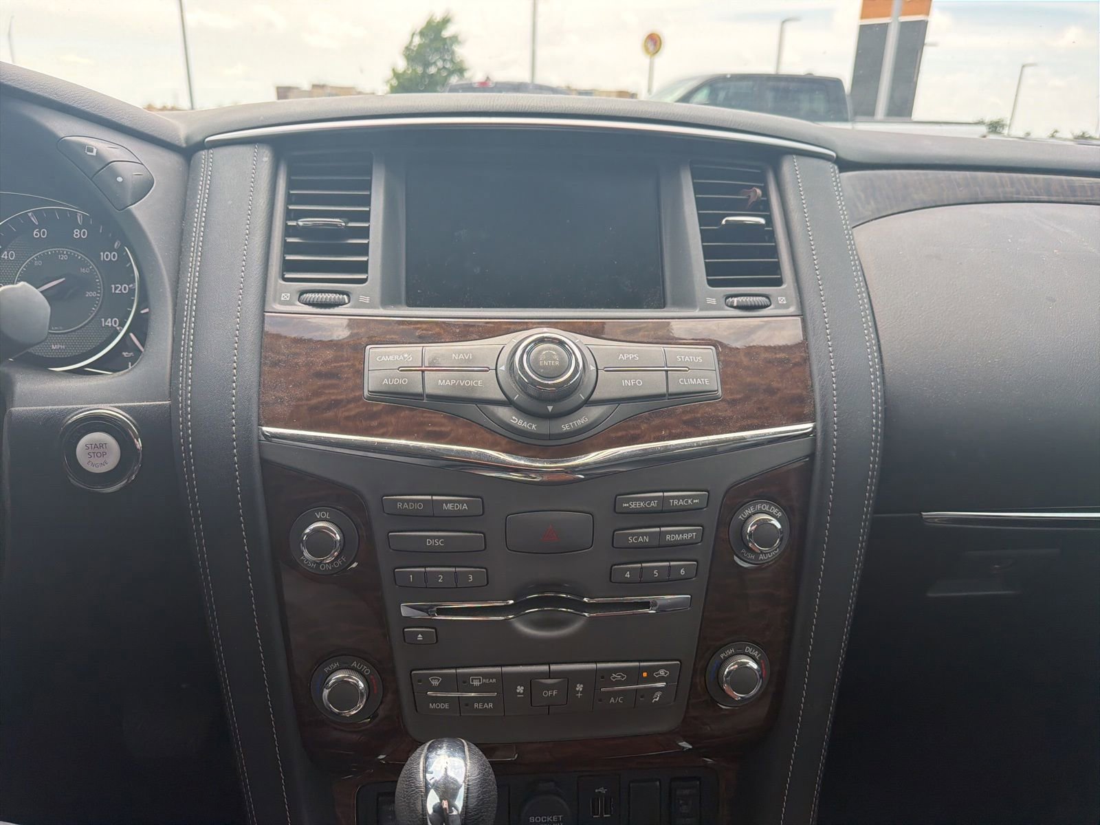Used 2020 Nissan Armada SL w/ Premium Package RWD image 14