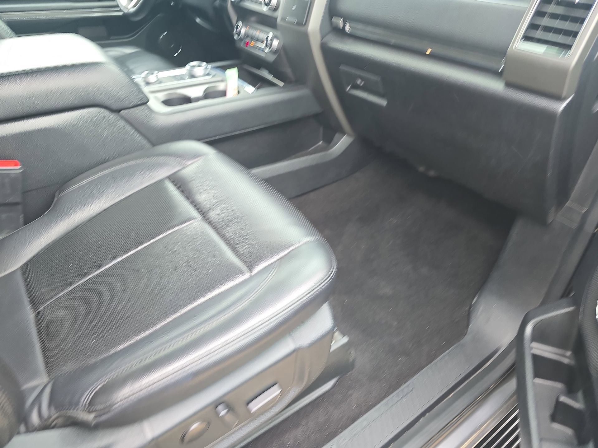 Used 2021 Ford Expedition Max XLT AWD/4WD image 10