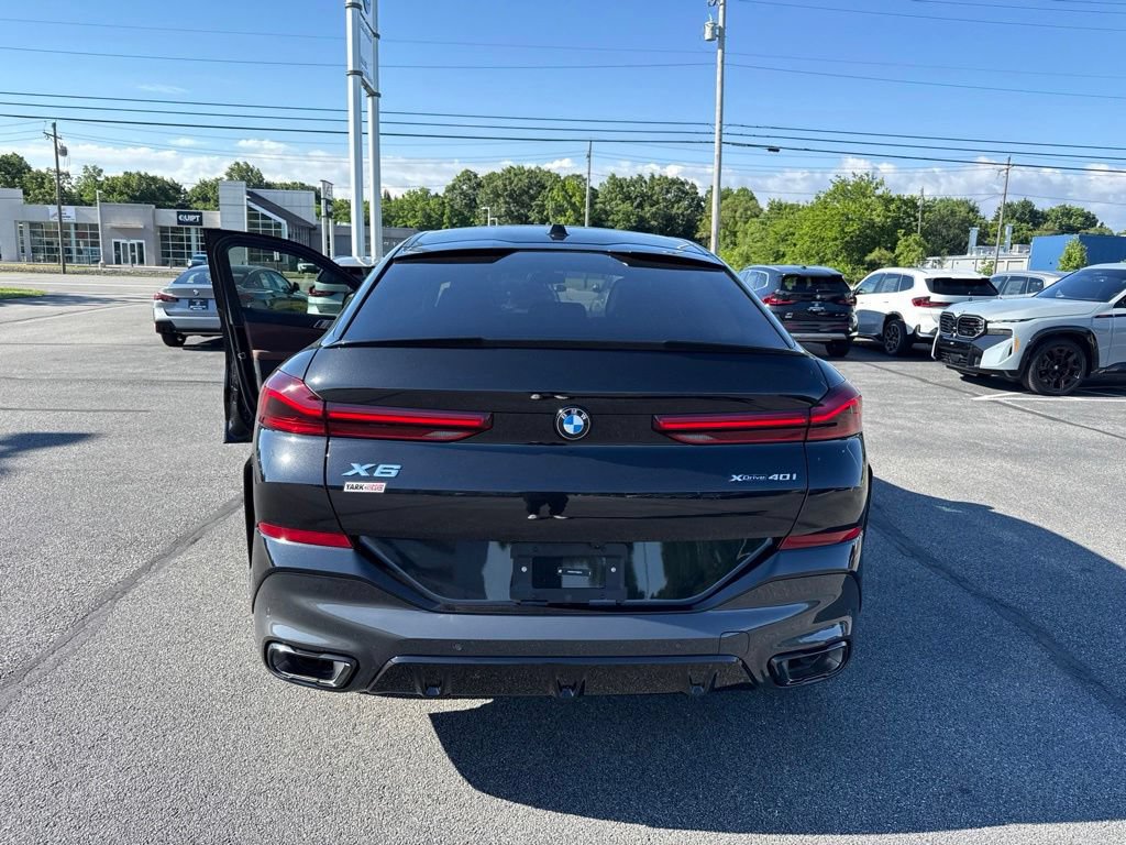 Used 2026 BMW X6 xDrive40i w/ Executive Package AWD/4WD image 23