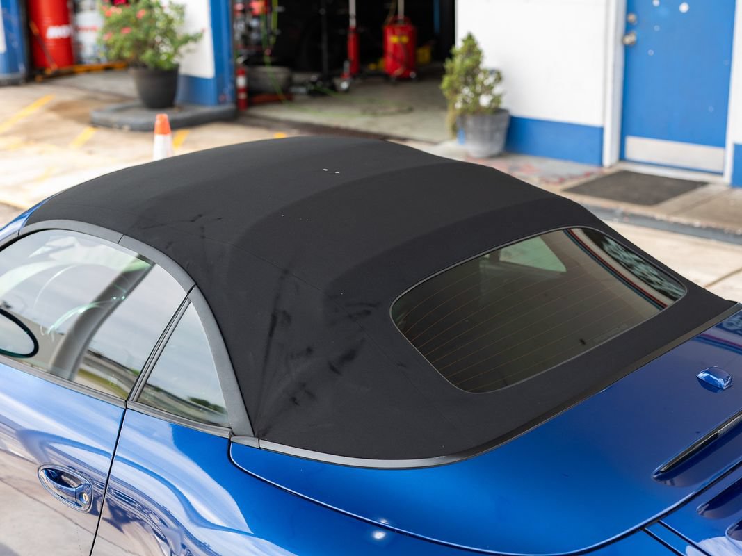 Used 2009 Porsche 911 Carrera RWD image 16