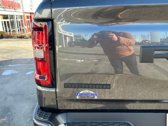 New 2026 RAM 1500 4x4 Crew Cab image 10