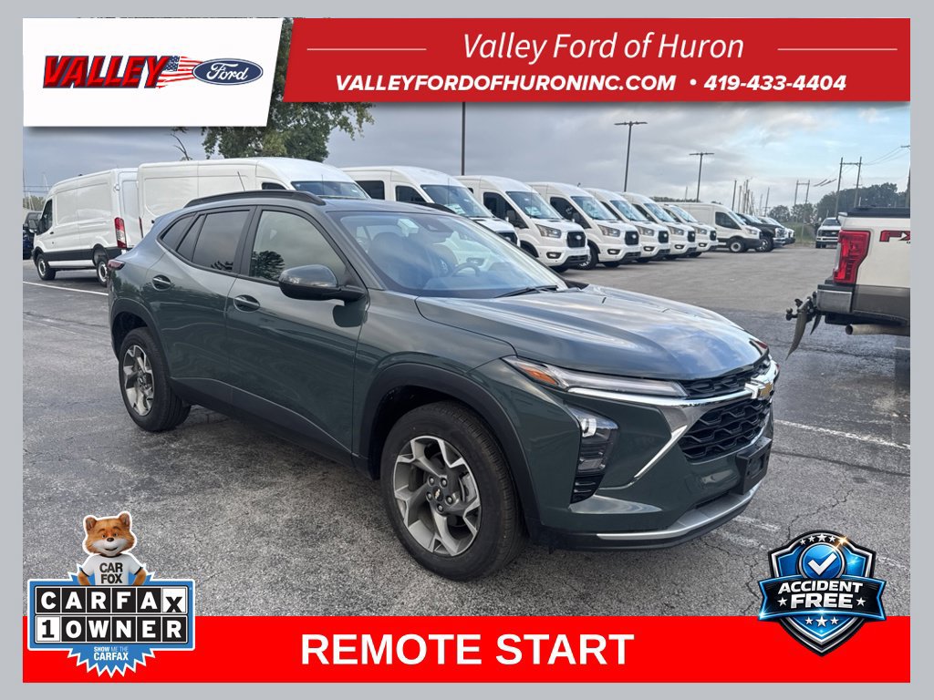 Used 2025 Chevrolet Trax LT