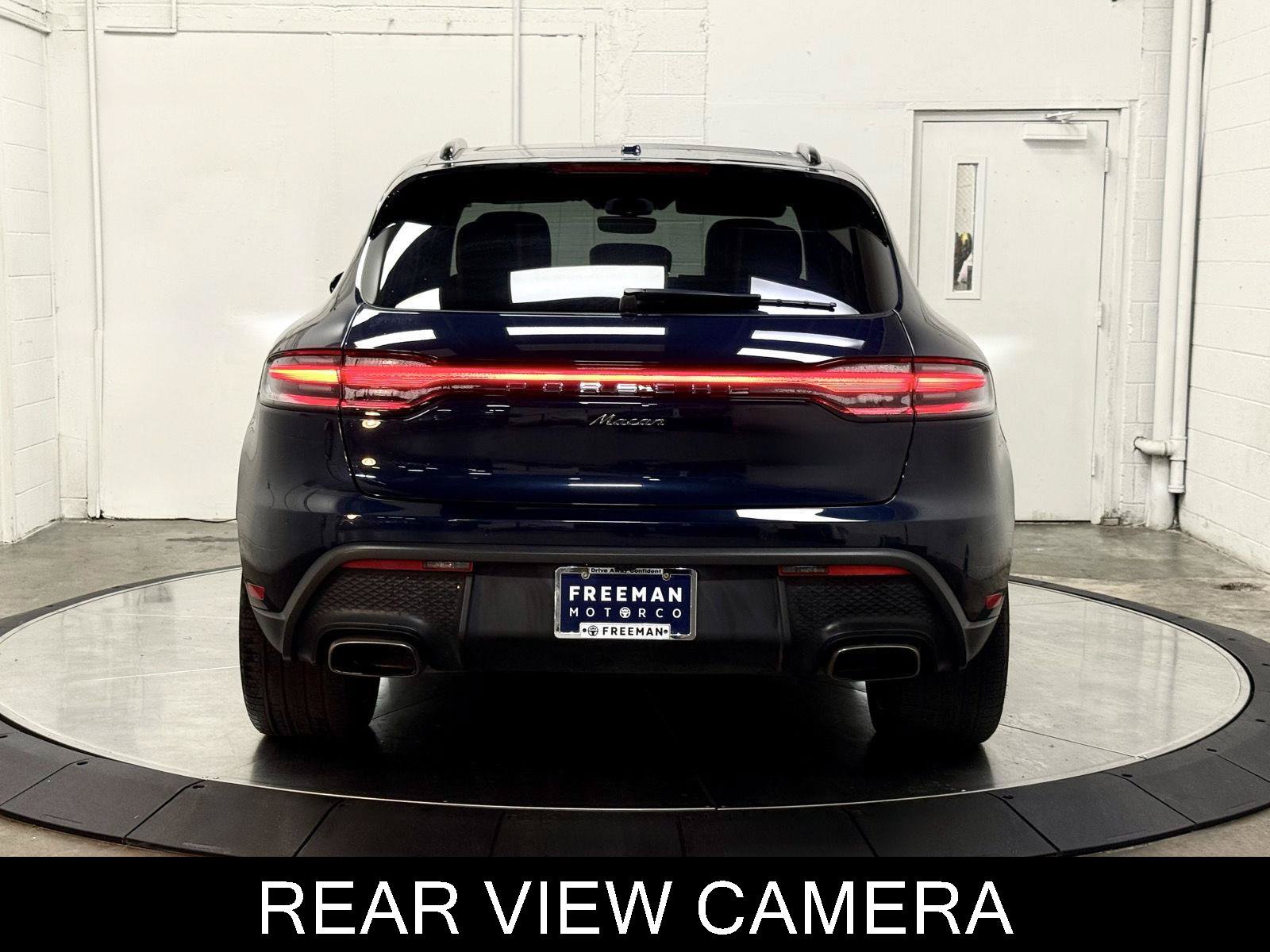 Used 2023 Porsche Macan Turbo AWD/4WD image 7