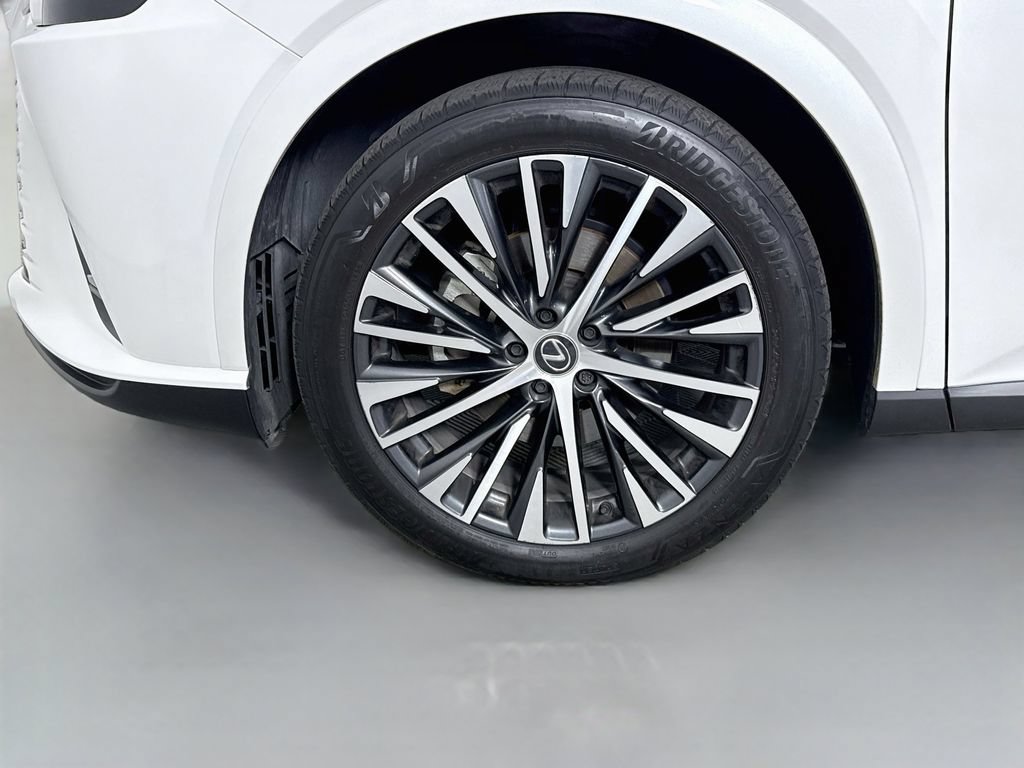 Certified 2025 Lexus RX 350 Premium Plus w/ Accessory Package (Z1) FWD image 33