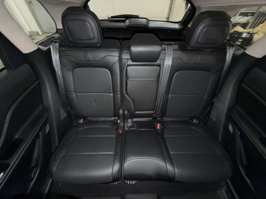 Certified 2024 Lincoln Corsair Grand Touring w/ Equipment Group 301A AWD/4WD image 26