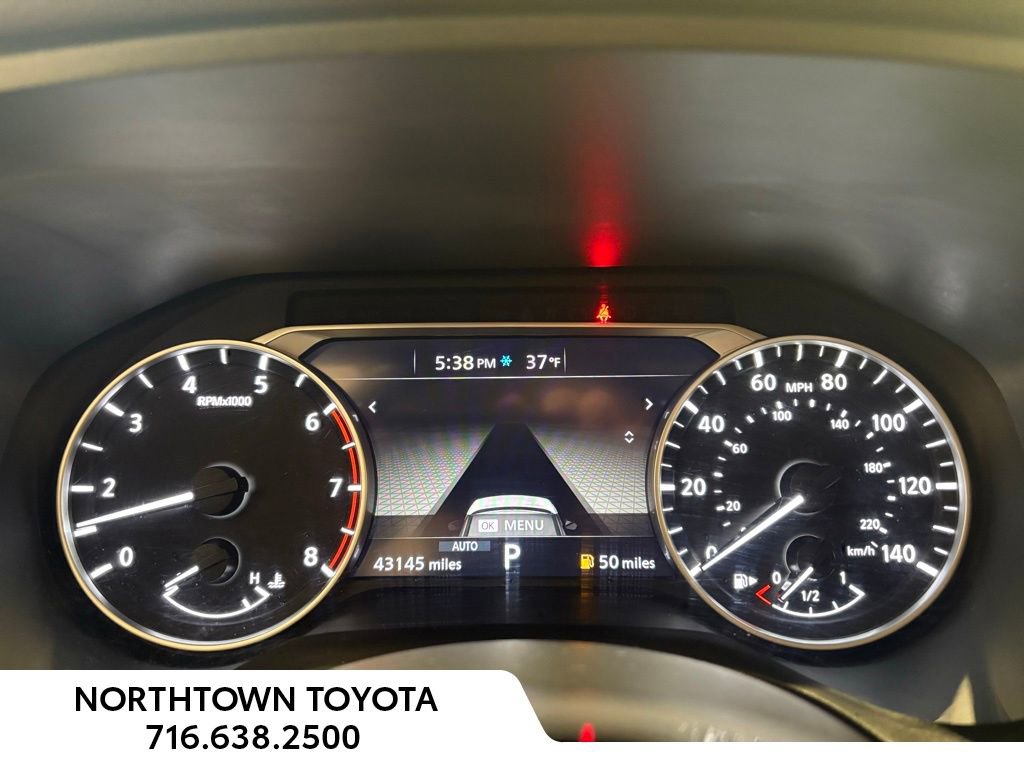 Used 2022 Nissan Rogue SV image 13