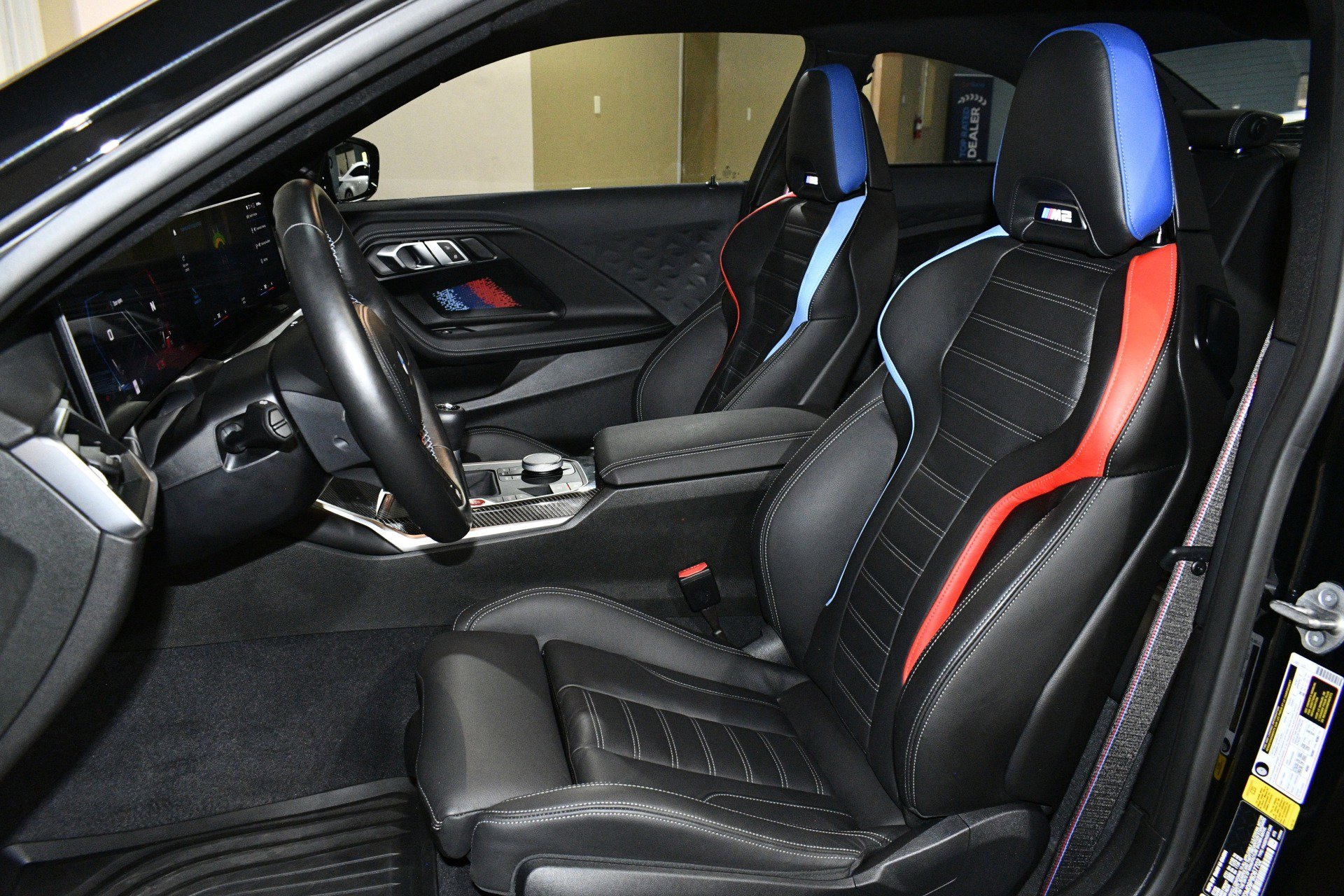 Used 2023 BMW M2 w/ Lighting Package image 7