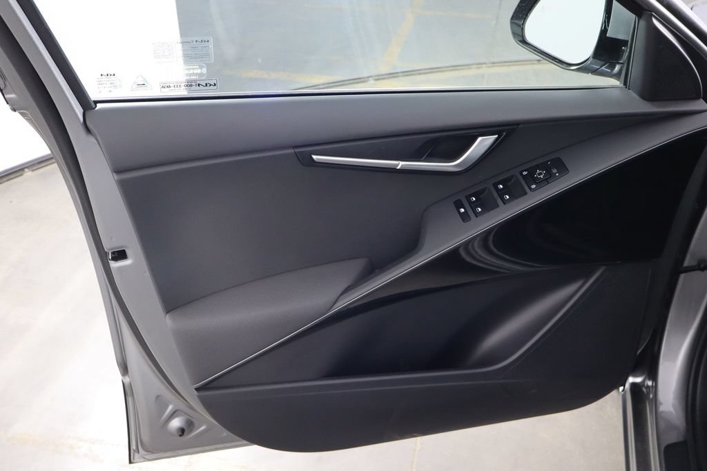 Used 2023 Kia Niro Wind w/ Wind Preserve Package FWD image 13