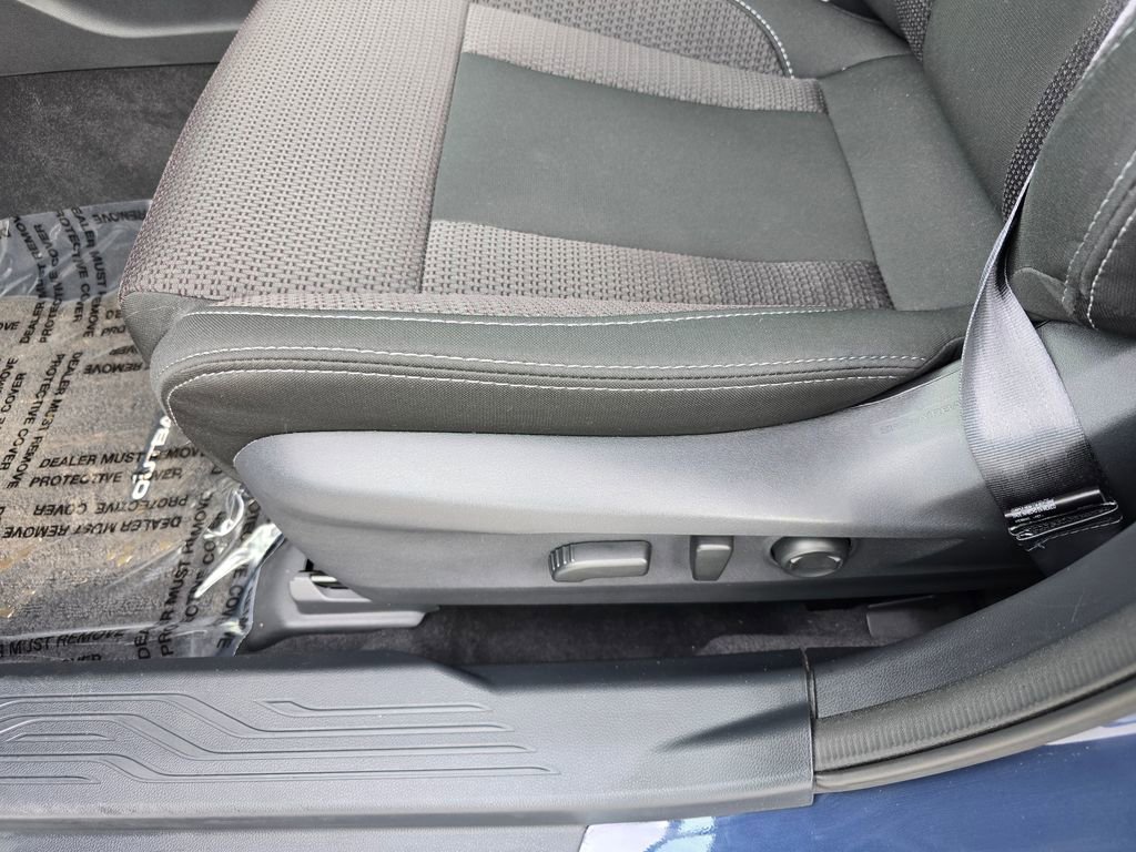 Used 2025 Subaru Outback Premium image 16