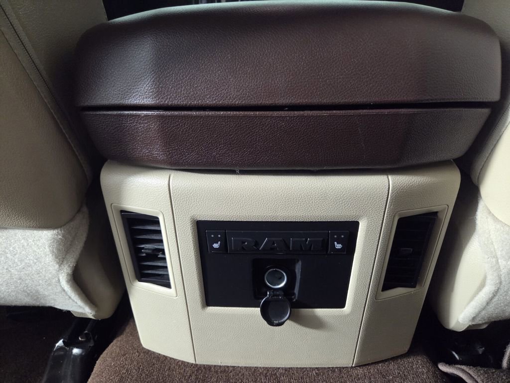 Used 2015 RAM 1500 Laramie w/ Convenience Group RWD image 26