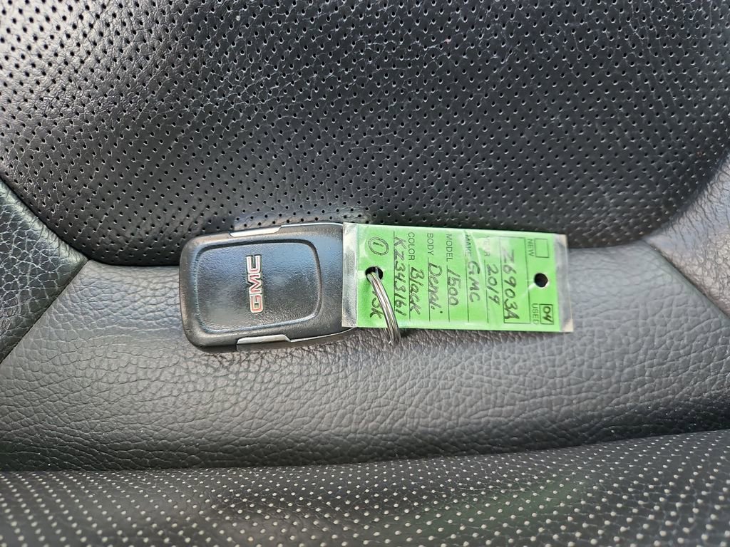 Used 2019 GMC Sierra 1500 Denali image 28