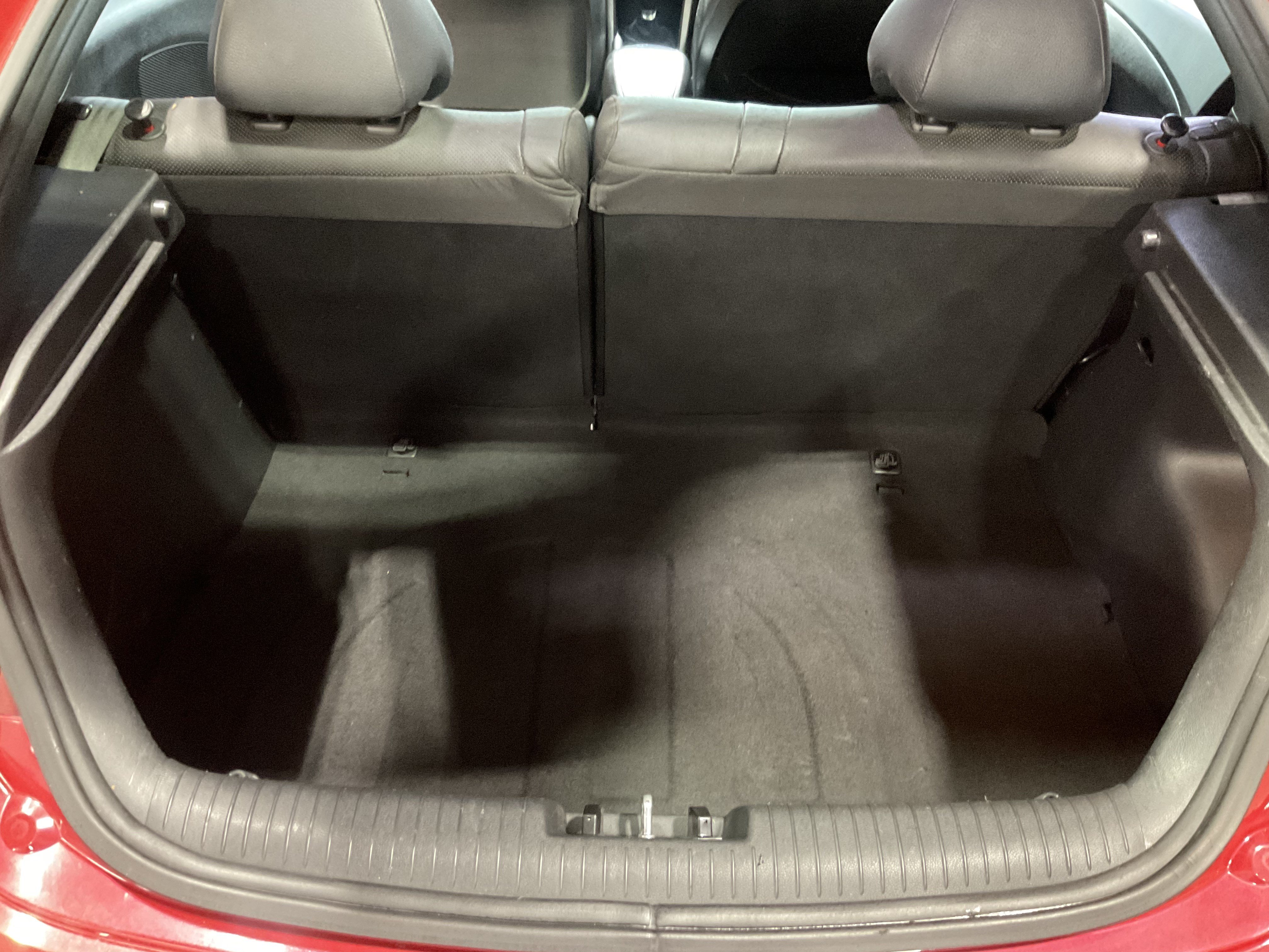 Used 2013 Hyundai Veloster Turbo w/ Ultimate Pkg FWD image 39