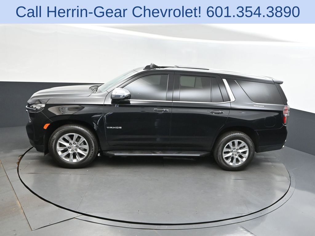 Used 2021 Chevrolet Tahoe Premier w/ Premium Package RWD image 34