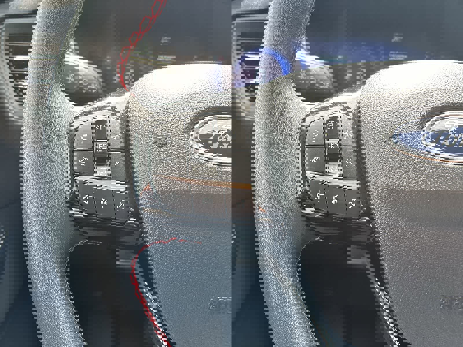 Used 2021 Ford Escape SEL w/ SEL Stealth AWD Package image 10