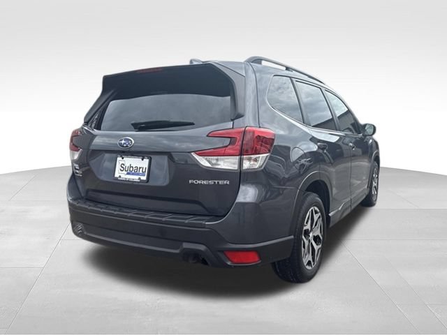 Used 2020 Subaru Forester Premium AWD/4WD image 7