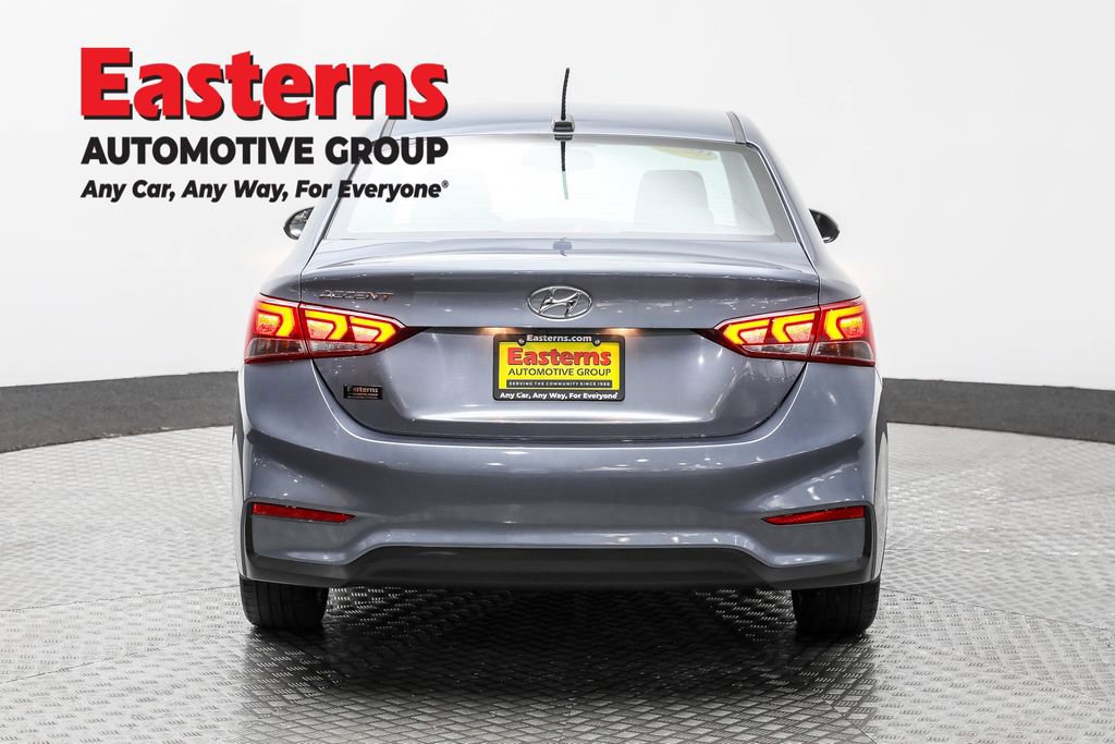 Used 2020 Hyundai Accent Limited image 6