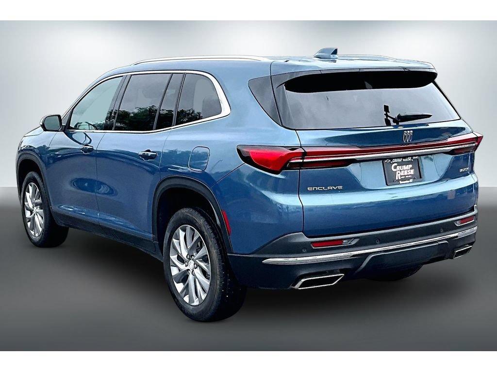 Used 2025 Buick Enclave Preferred AWD/4WD image 4