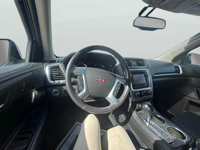 Used 2015 GMC Acadia SLE AWD/4WD image 10
