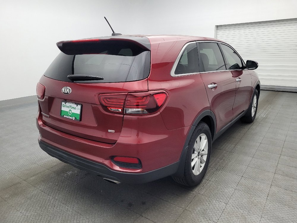 Used 2020 Kia Sorento LX image 9