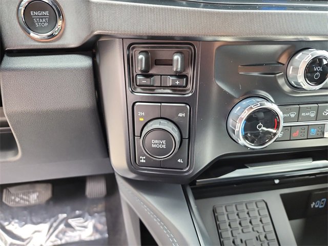 New 2026 Ford F250 Platinum image 24