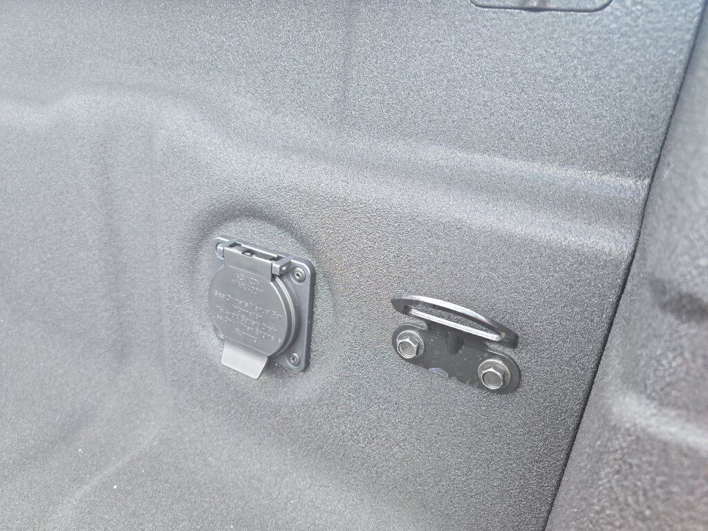 New 2027 Nissan Frontier Pro-X RWD image 7
